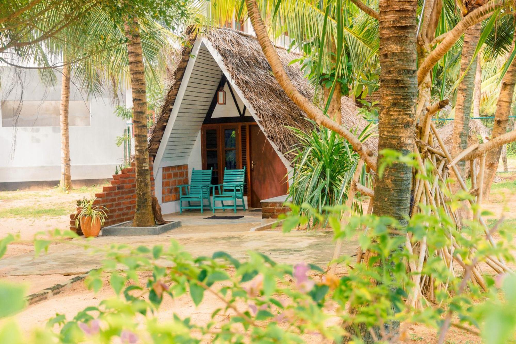 Harmony Beach Resort Tangalle Eksteriør bilde
