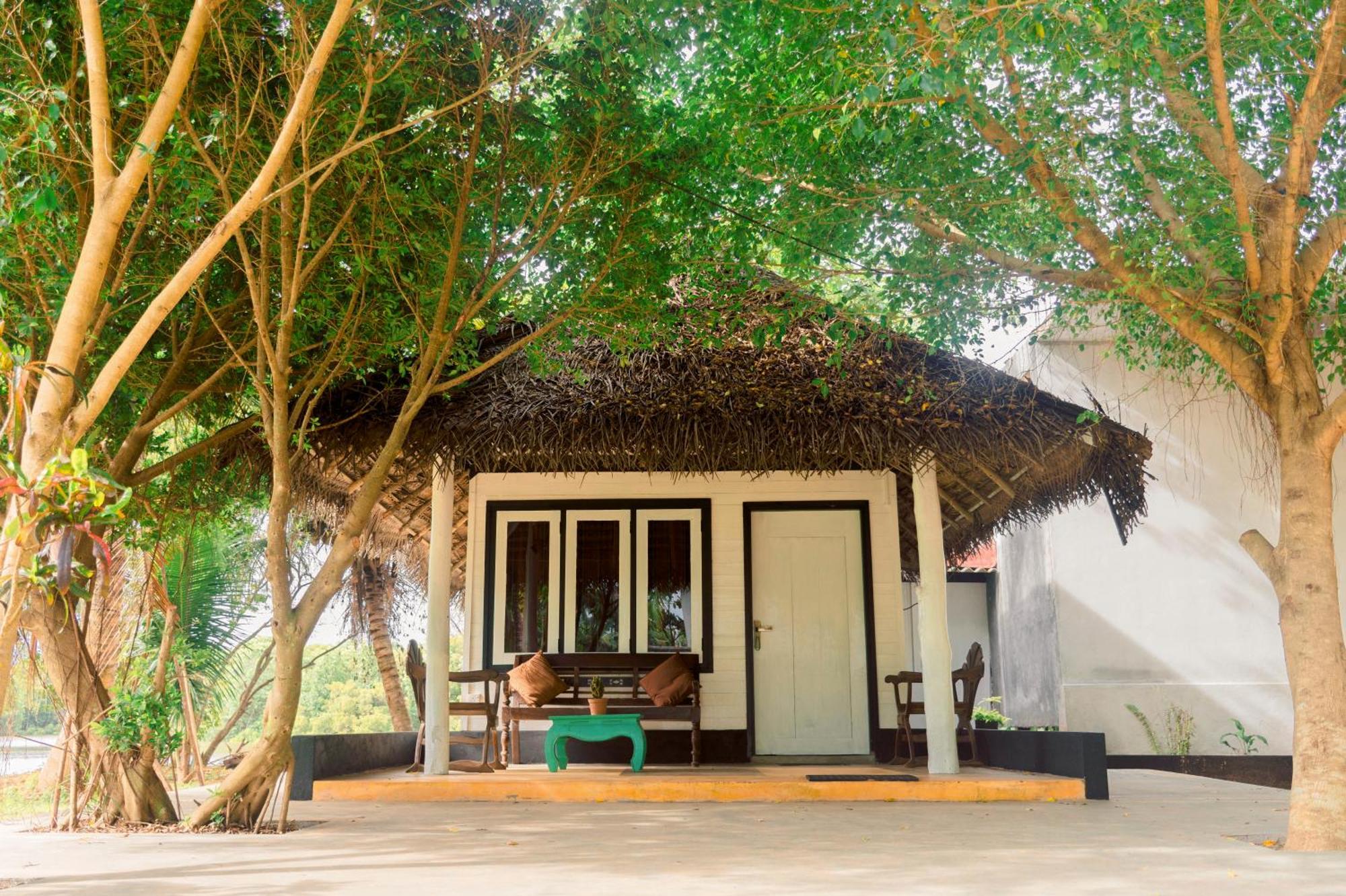 Harmony Beach Resort Tangalle Eksteriør bilde